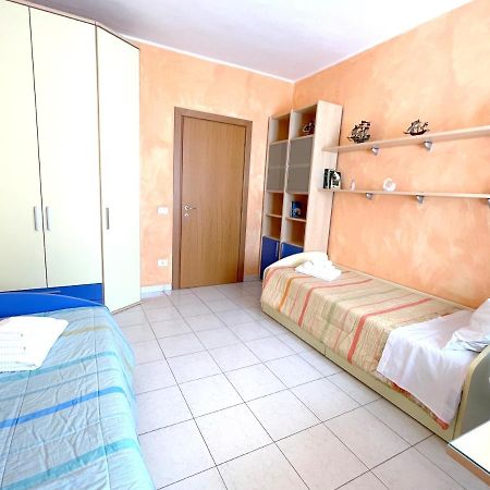 Accomodo Mib28 Bivano Navigli Appartement Milaan Buitenkant foto