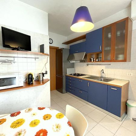 Accomodo Mib28 Bivano Navigli Appartement Milaan Buitenkant foto