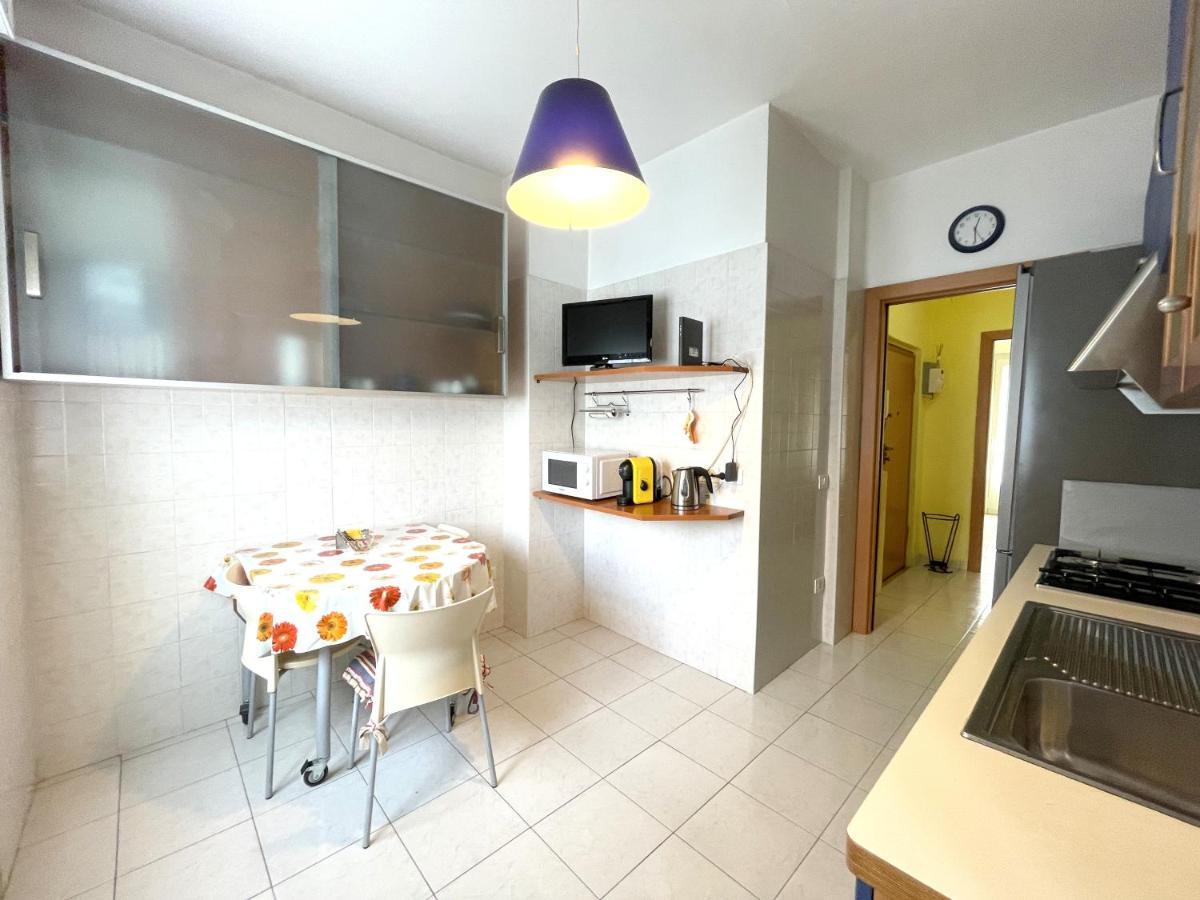 Accomodo Mib28 Bivano Navigli Appartement Milaan Buitenkant foto