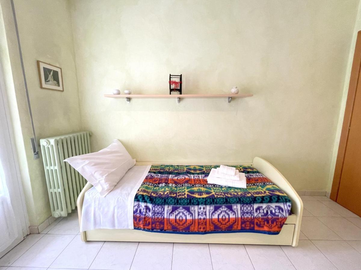 Accomodo Mib28 Bivano Navigli Appartement Milaan Buitenkant foto